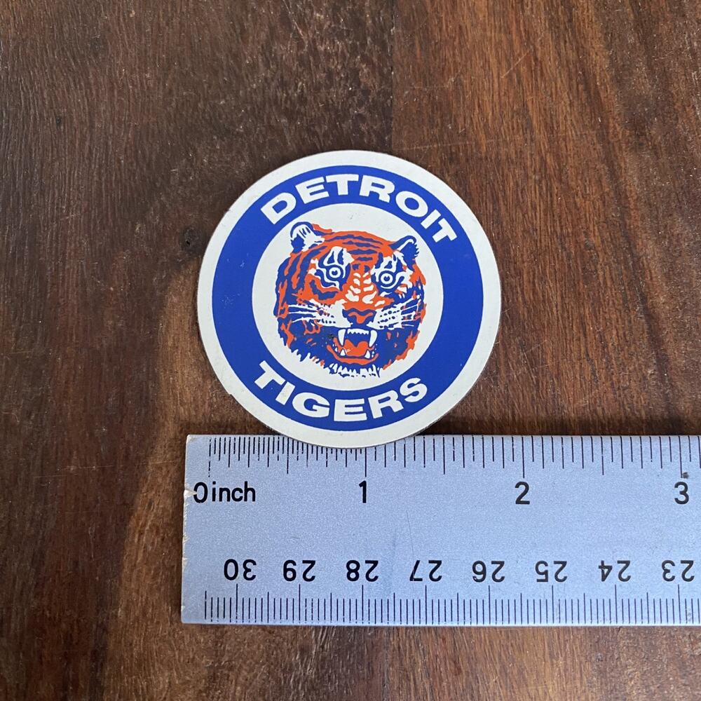 Vintage Detroit Tigers MLB Baseball Standings Board - Picture 3 of 3
